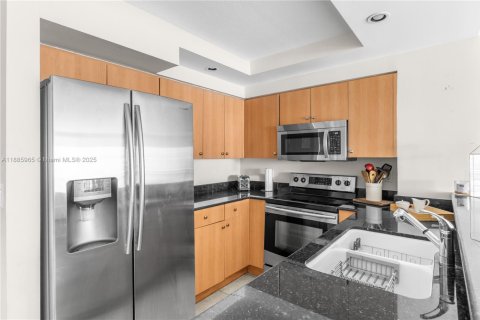 Купить кондоминиум в Майами-Бич, Флорида 2 спальни, 113.15м2, № 2015017 - фото 12