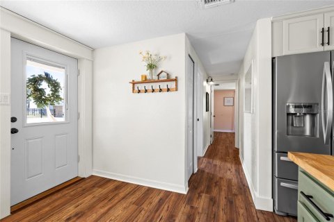 House in Montverde, Florida 2 bedrooms, 129.69 sq.m. № 1658406 - photo 22
