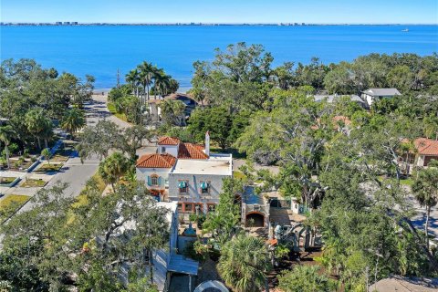 Casa en venta en Sarasota, Florida, 6 dormitorios, 419.18 m2 № 2111927 - foto 2