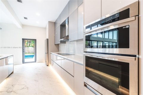 Villa ou maison à vendre à Plantation, Floride: 3 chambres, 299.8 m2 № 2081742 - photo 19