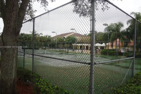Copropriété à vendre à Plantation, Floride: 1 chambre, 74.88 m2 № 2088785 - photo 17