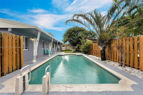 Villa ou maison à louer à Fort Lauderdale, Floride: 2 chambres, 157.19 m2 № 1985202 - photo 24