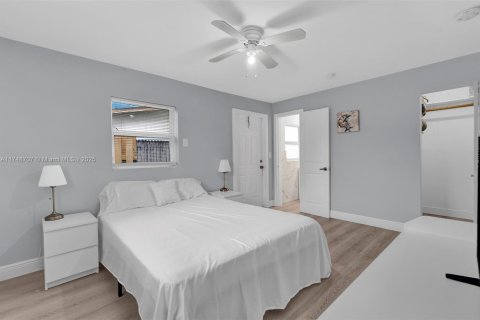 Villa ou maison à louer à Fort Lauderdale, Floride: 2 chambres, 157.19 m2 № 1985202 - photo 7