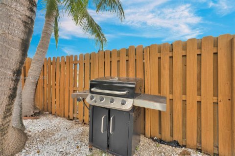 Villa ou maison à louer à Fort Lauderdale, Floride: 2 chambres, 157.19 m2 № 1985202 - photo 26