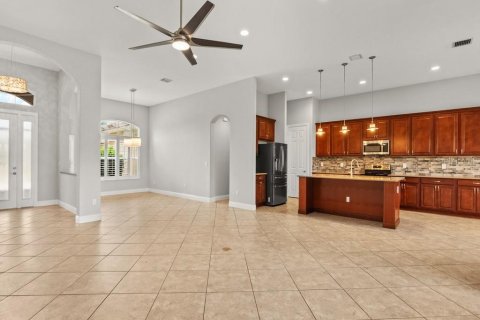 Casa en venta en Vero Beach, Florida, 4 dormitorios, 234.3 m2 № 1800638 - foto 5