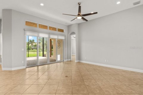 Casa en venta en Vero Beach, Florida, 4 dormitorios, 234.3 m2 № 1800638 - foto 8