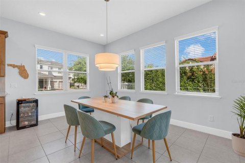 Casa en venta en Winter Garden, Florida, 5 dormitorios, 354.52 m2 № 2238346 - foto 12