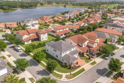 Casa en venta en Winter Garden, Florida, 5 dormitorios, 354.52 m2 № 2238346 - foto 2