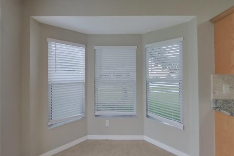 Casa en alquiler en Land O' Lakes, Florida, 3 dormitorios, 132.57 m2 № 1913507 - foto 4