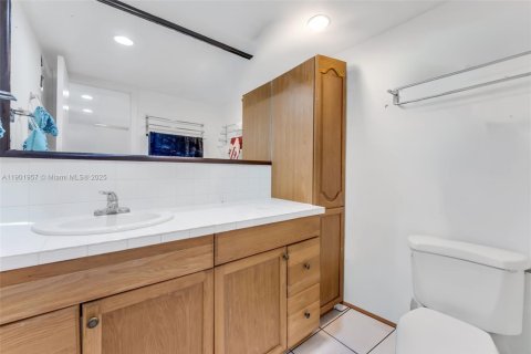 Condominio en venta en Miami, Florida, 2 dormitorios, 86.4 m2 № 2013658 - foto 8