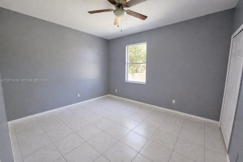 Villa ou maison à louer à Lehigh Acres, Floride: 3 chambres, 185.34 m2 № 2034077 - photo 30