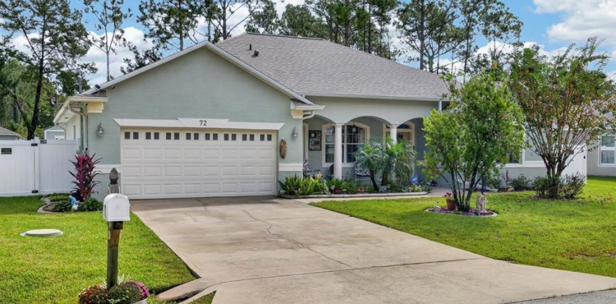Villa ou maison à Palm Coast, Floride 3 chambres, 164.81 m2 № 2405405