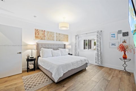 Купить виллу или дом в Майами, Флорида 4 спальни, 216.83м2, № 1695772 - фото 16