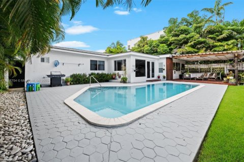 Купить виллу или дом в Майами, Флорида 4 спальни, 216.83м2, № 1695772 - фото 30