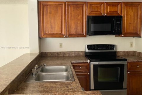 Condo à Coral Springs, Floride, 2 chambres  № 1975017