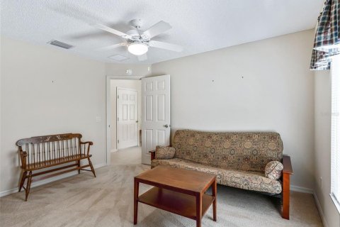 House in The Villages, Florida 3 bedrooms, 127.46 sq.m. № 2349965 - photo 28