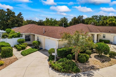 House in The Villages, Florida 3 bedrooms, 127.46 sq.m. № 2349965 - photo 4