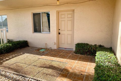 Condominio en venta en Delray Beach, Florida, 2 dormitorios, 91.97 m2 № 2052452 - foto 2