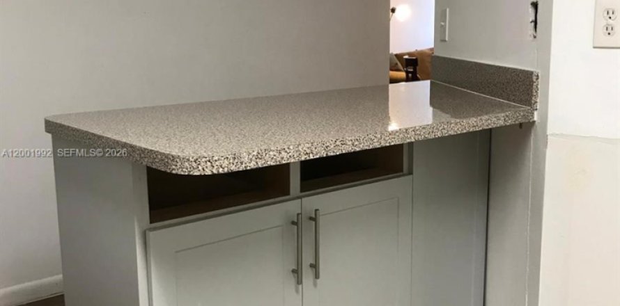 Condo à Hialeah, Floride, 2 chambres  № 2067831
