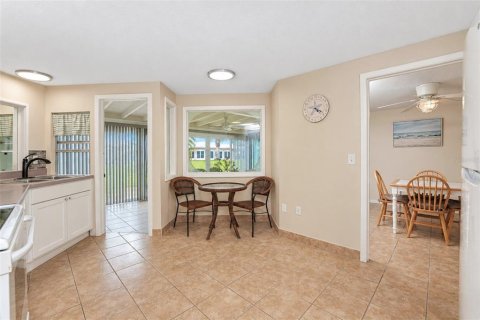 Copropriété à vendre à Englewood, Floride: 2 chambres, 154.68 m2 № 2427549 - photo 23