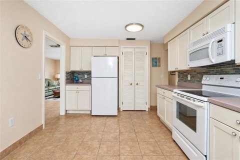 Copropriété à vendre à Englewood, Floride: 2 chambres, 154.68 m2 № 2427549 - photo 27