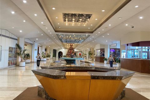 Condominio en venta en Miami, Florida, 53.88 m2 № 1984515 - foto 20