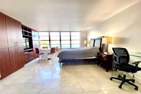 Condominio en venta en Miami, Florida, 53.88 m2 № 1984515 - foto 6