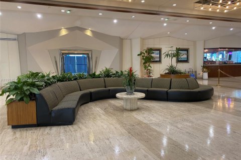 Condominio en venta en Miami, Florida, 53.88 m2 № 1984515 - foto 18
