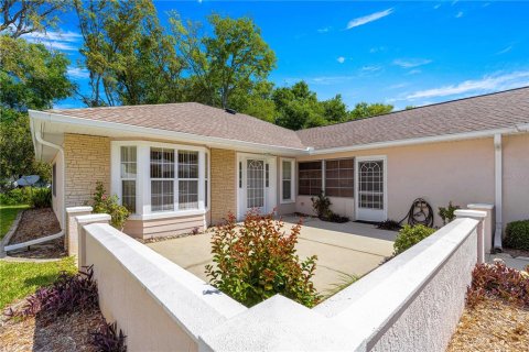 House in Ocala, Florida 2 bedrooms, 144 sq.m. № 1631763 - photo 8