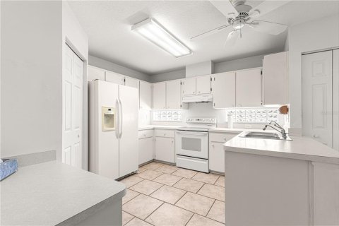 House in Ocala, Florida 2 bedrooms, 144 sq.m. № 1631763 - photo 15
