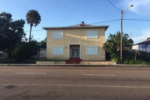 Casa en Saint Petersburg, Florida 8 dormitorios, 296.17 m2 № 2379405