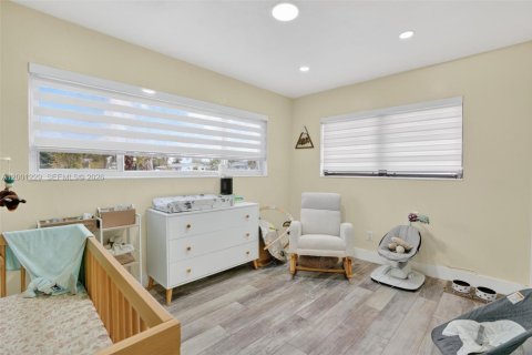 Villa ou maison à vendre à Cutler Bay, Floride: 4 chambres, 174.84 m2 № 2065186 - photo 21