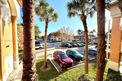 Copropriété à vendre à Davie, Floride: 2 chambres, 89.46 m2 № 2038436 - photo 25