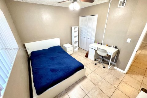 Copropriété à vendre à Davie, Floride: 2 chambres, 89.46 m2 № 2038436 - photo 21