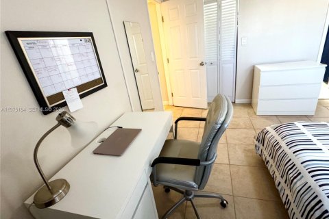 Copropriété à vendre à Davie, Floride: 2 chambres, 89.46 m2 № 2038436 - photo 16