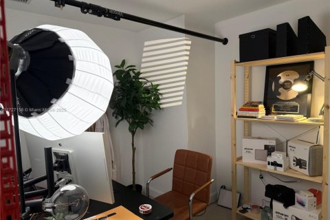 Copropriété à vendre à Miami, Floride: 1 chambre, 68.93 m2 № 1933852 - photo 21