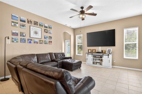 House in Land O' Lakes, Florida 4 bedrooms, 271.09 sq.m. № 1835800 - photo 17