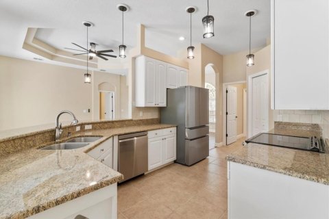 House in Homosassa, Florida 3 bedrooms, 181.35 sq.m. № 1912170 - photo 14