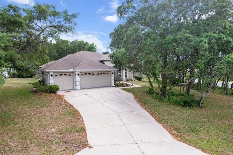House in Homosassa, Florida 3 bedrooms, 181.35 sq.m. № 1912170 - photo 5