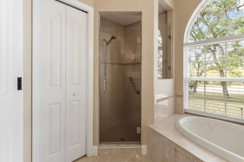 House in Homosassa, Florida 3 bedrooms, 181.35 sq.m. № 1912170 - photo 28