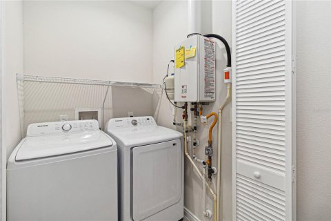 Adosado en alquiler en Kissimmee, Florida, 3 dormitorios, 140 m2 № 1581804 - foto 18