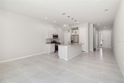 Adosado en alquiler en Kissimmee, Florida, 3 dormitorios, 140 m2 № 1581804 - foto 3