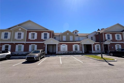 Adosado en alquiler en Kissimmee, Florida, 3 dormitorios, 140 m2 № 1581804 - foto 1