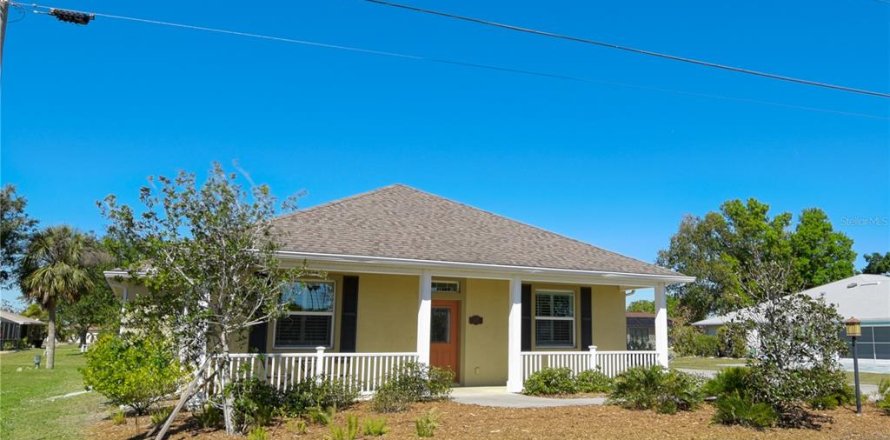 Casa en Punta Gorda, Florida 3 dormitorios, 231.61 m2 № 1618890