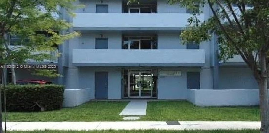 Appartement à North Miami Beach, Floride 2 chambres, 92.53 m2 № 1820141