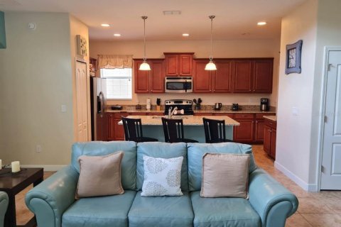 House in Kissimmee, Florida 5 bedrooms, 280.1 sq.m. № 1798608 - photo 10