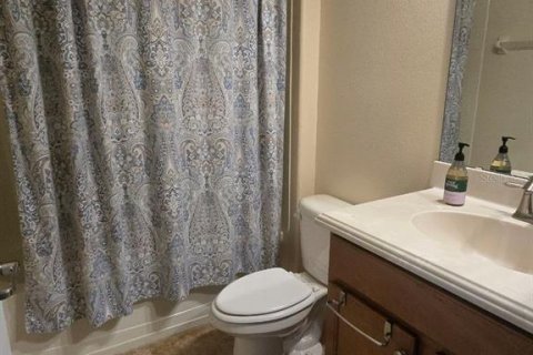 House in Kissimmee, Florida 5 bedrooms, 280.1 sq.m. № 1798608 - photo 22