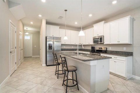 Touwnhouse à louer à Tampa, Floride: 3 chambres, 167.6 m2 № 1902252 - photo 8