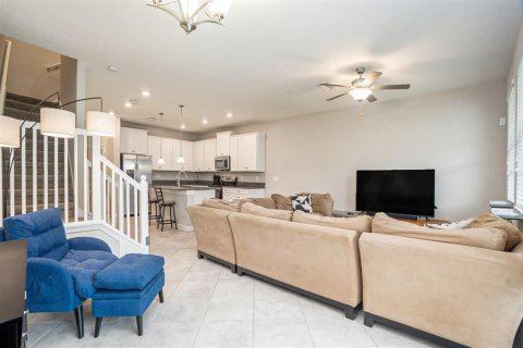 Touwnhouse à louer à Tampa, Floride: 3 chambres, 167.6 m2 № 1902252 - photo 6