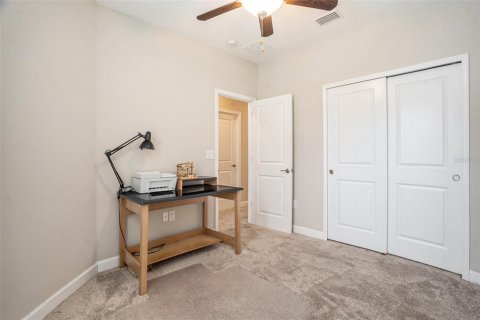 Touwnhouse à louer à Tampa, Floride: 3 chambres, 167.6 m2 № 1902252 - photo 18